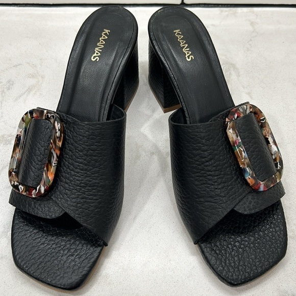 KAANAS Comino Buckle Heeled Slide Sandals Black Pebbled Leather - Picture 16 of 16